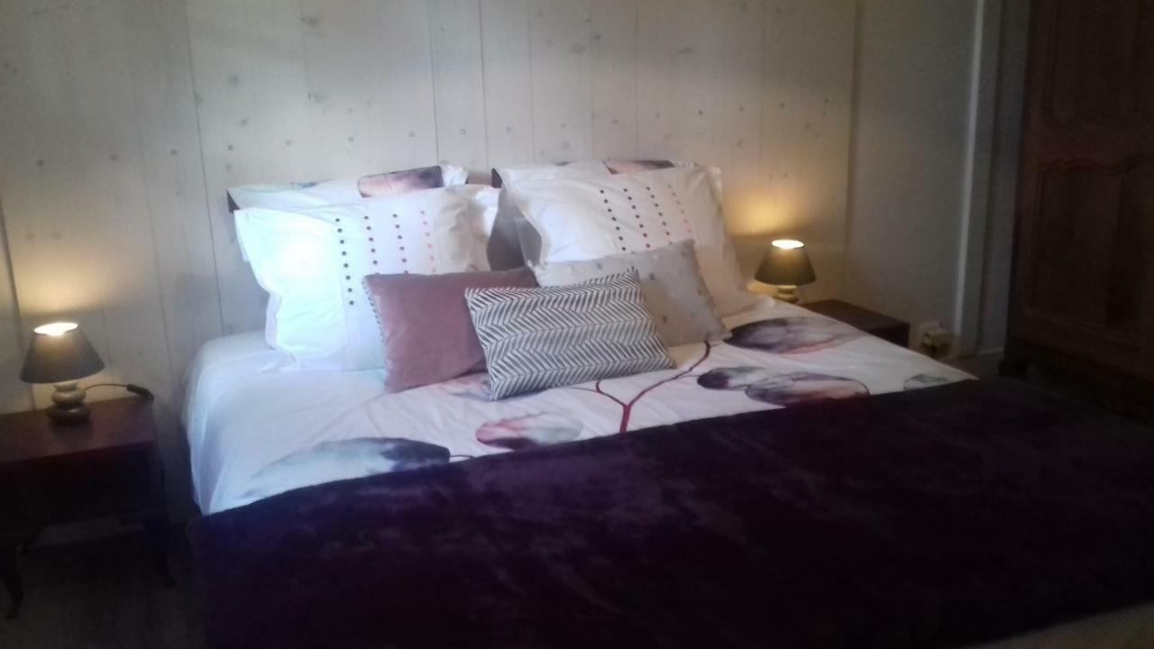 Le Val Daniniere B&B Adult Only Le Mesnil-Garnier Εξωτερικό φωτογραφία